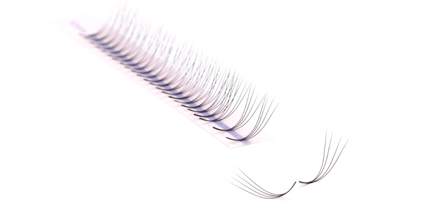 Combing the lashes